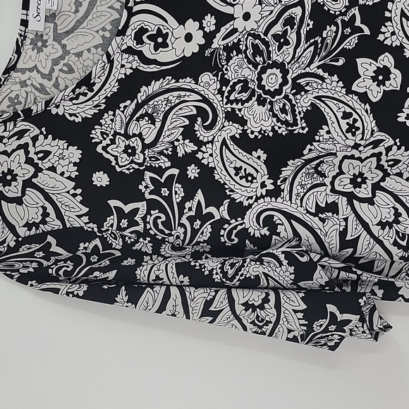 Serengeti Black and White Tunic - Picture 6 of 12